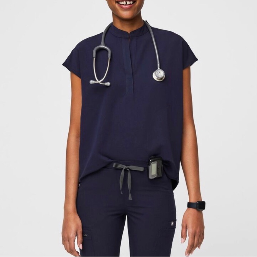 Figs Navy Rafaela Oversized Scrub Top - Small